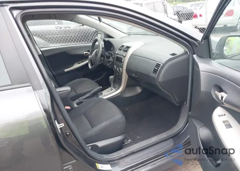 2011 Toyota Corolla S из США, поврежденный, VIN 2T1BU4EE4BC719821